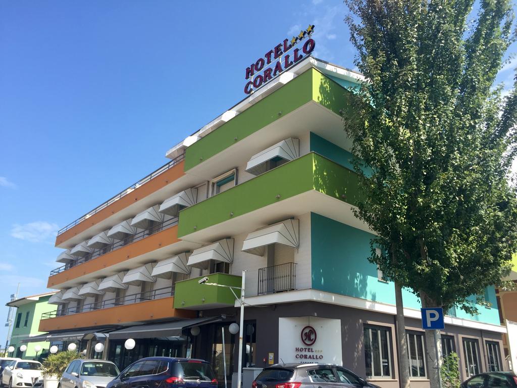 Hotel Corallo Фано Екстериор снимка